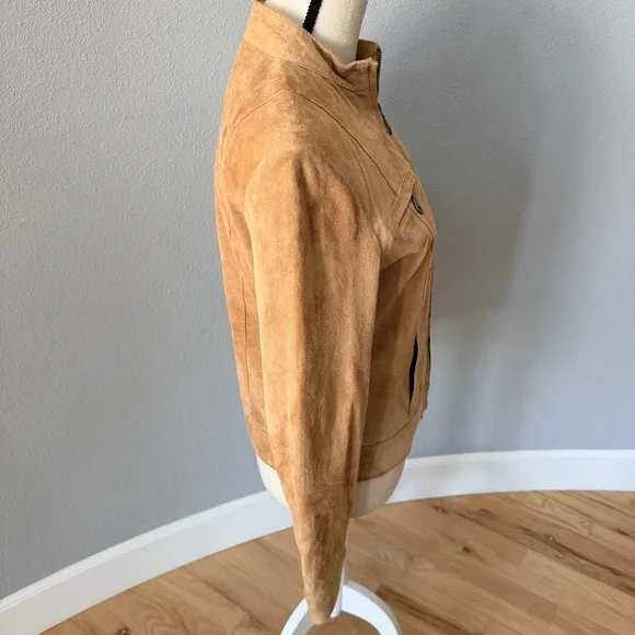 Chic Tan Leather Jacket - Picture 5 of 14